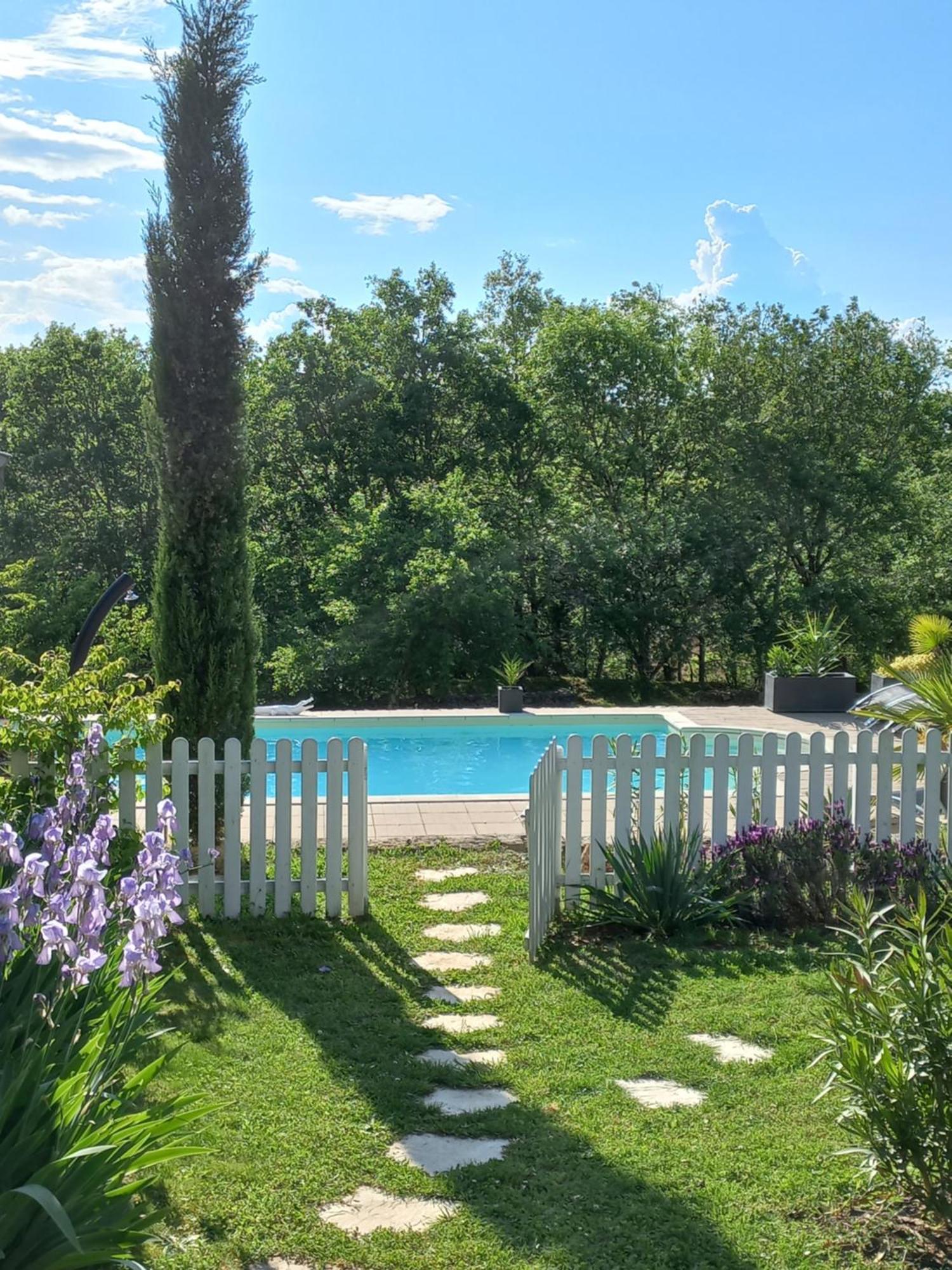 Maison De Campagne Avec Piscine Beduer Exterior photo